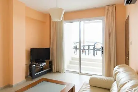 Eden Apartment
